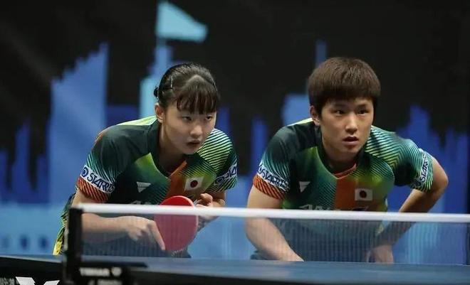 阿门的身体 阿门的身体